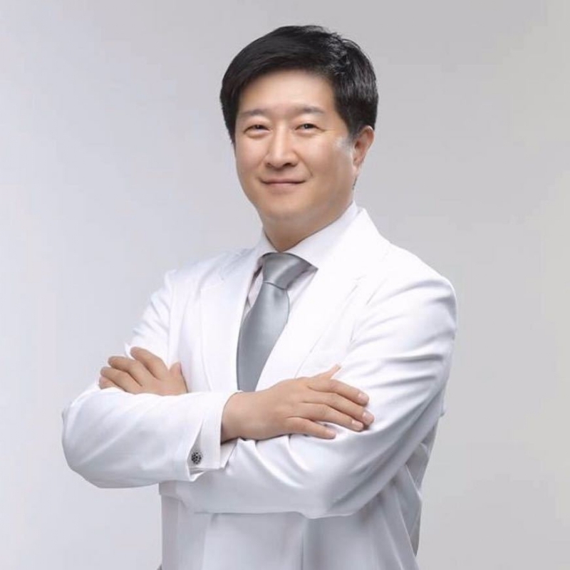 王伟的第四张照片--沈阳相亲服务中心