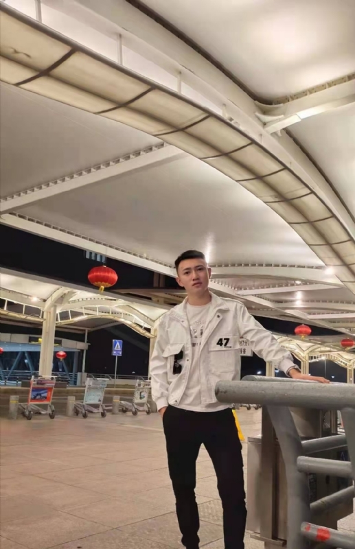 猕猴的第一张照片--沈阳相亲服务中心