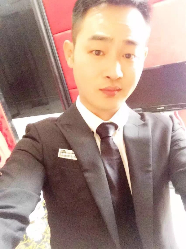 富强的第一张照片--沈阳相亲服务中心