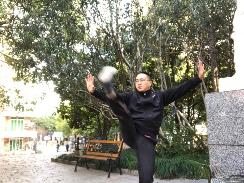 自故深情好受伤的第三张照片--沈阳相亲服务中心