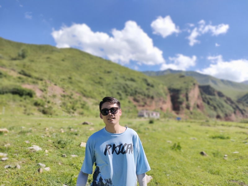 祁三岁的第一张照片--沈阳相亲服务中心