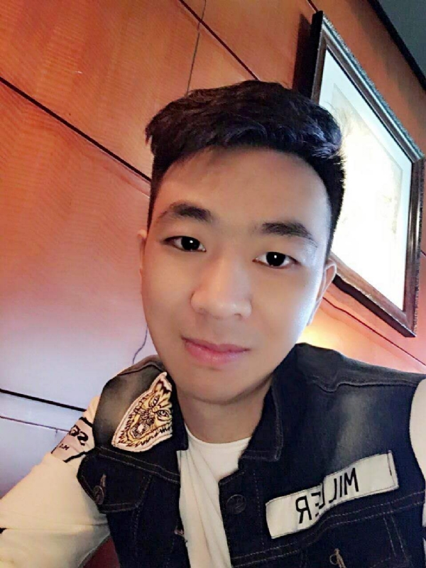 滞后的微笑的第三张照片--沈阳相亲服务中心