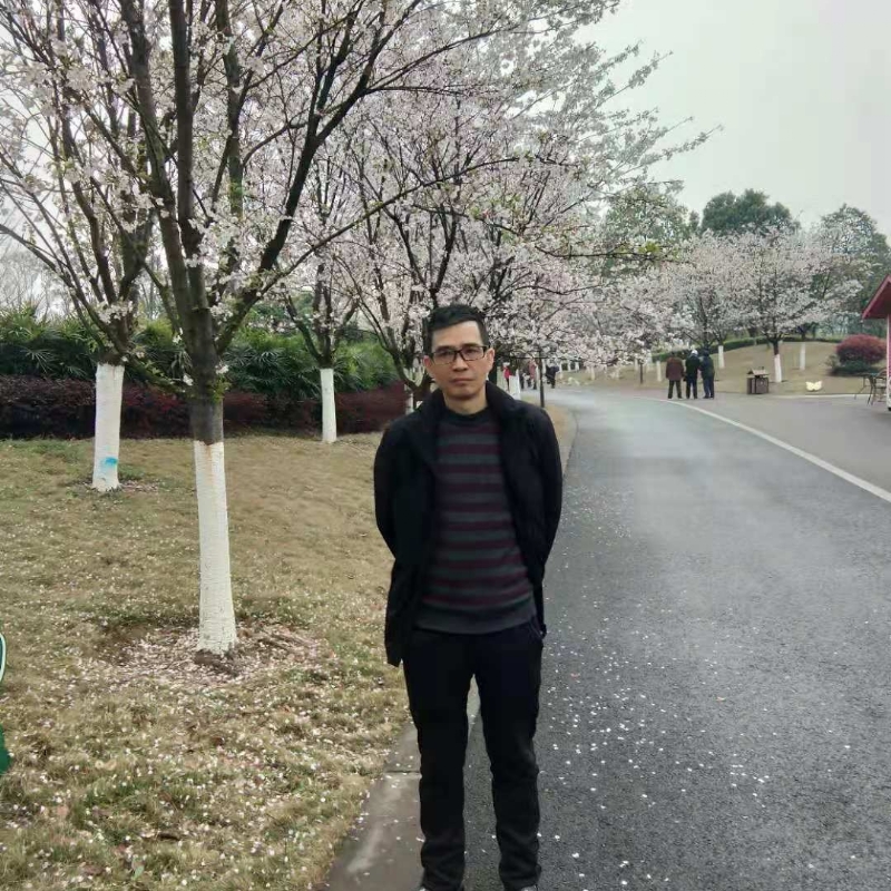 痴心爱人的第一张照片--沈阳相亲服务中心