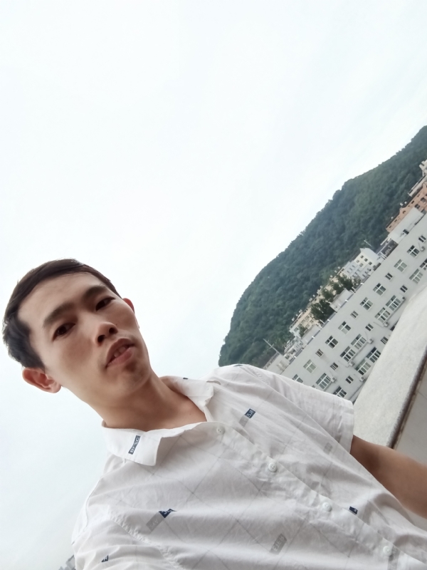 会飞的鱼的第一张照片--沈阳相亲服务中心