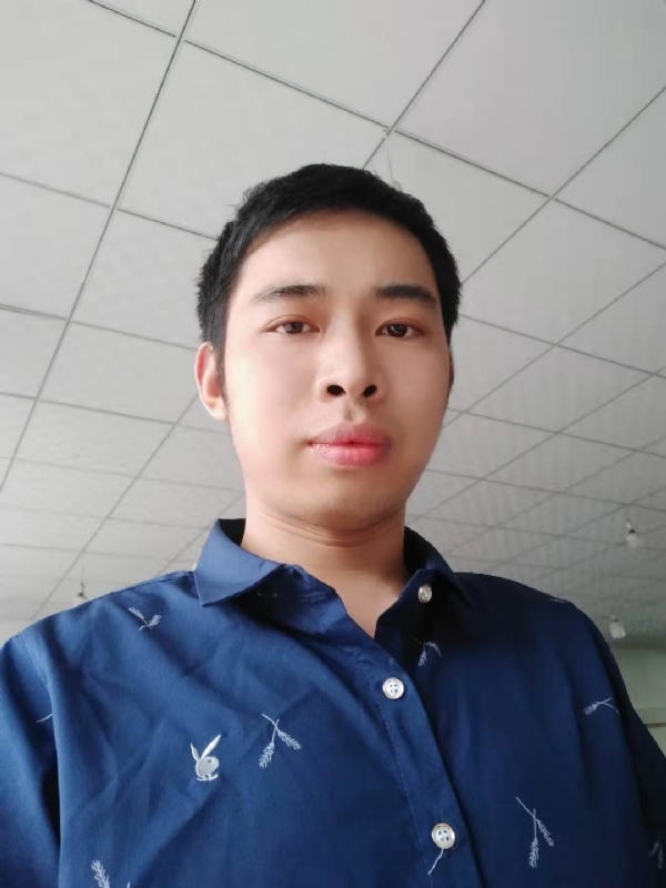 啊辉的第一张照片--沈阳相亲服务中心