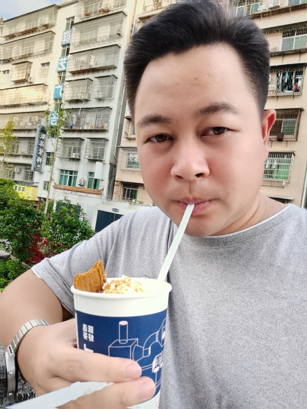 K金o的第一张照片--沈阳相亲服务中心