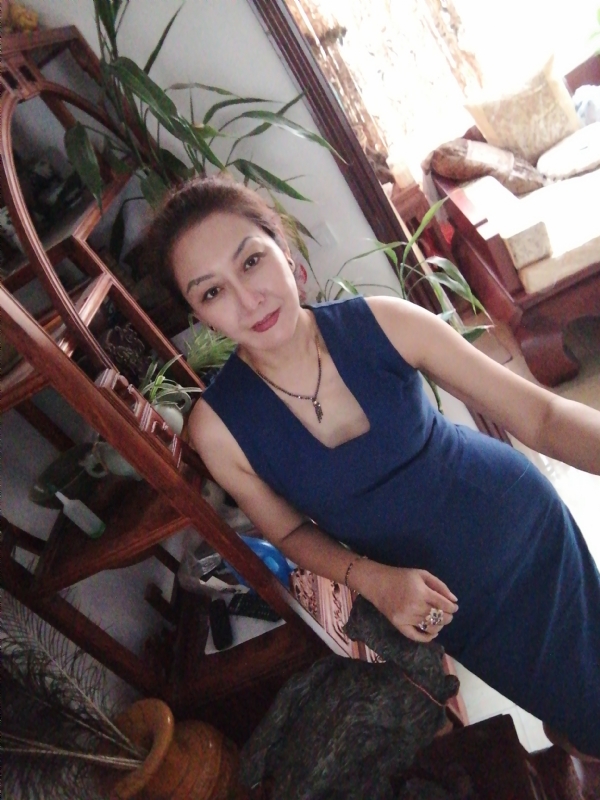 1975珠砂痣的第二张照片--沈阳相亲服务中心