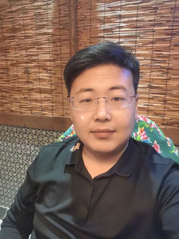 刘先生的第一张照片--沈阳相亲服务中心