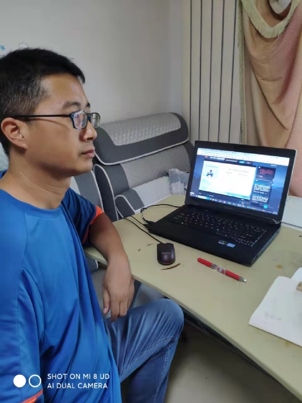 高锰酸钾的紫的第一张照片--沈阳相亲服务中心