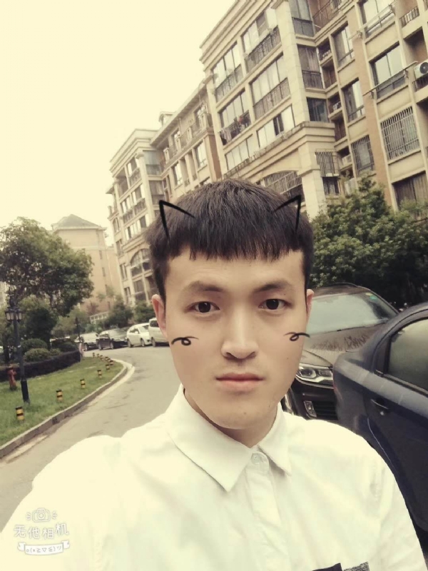 星空之下的第二张照片--沈阳相亲服务中心