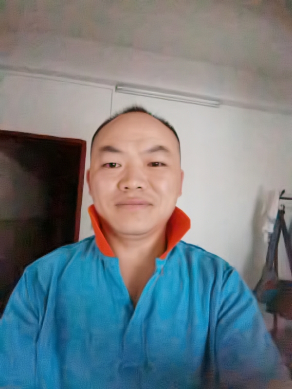 与子携老的第四张照片--沈阳相亲服务中心