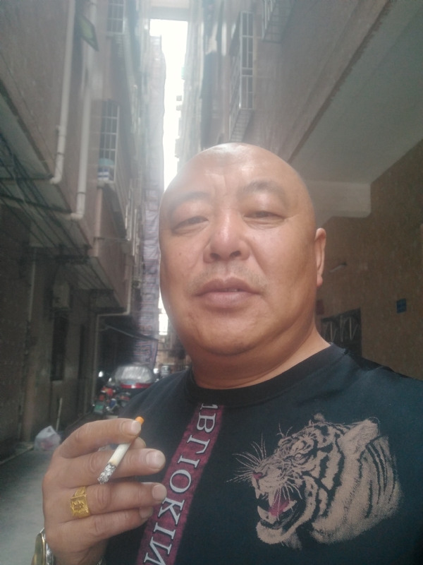 人在TA乡的第一张照片--沈阳相亲服务中心