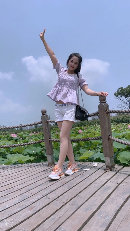 秋水伊人的第二张照片--沈阳相亲服务中心