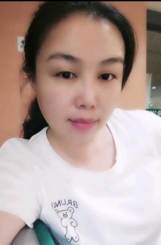 淡淡的云的第一张照片--沈阳相亲服务中心