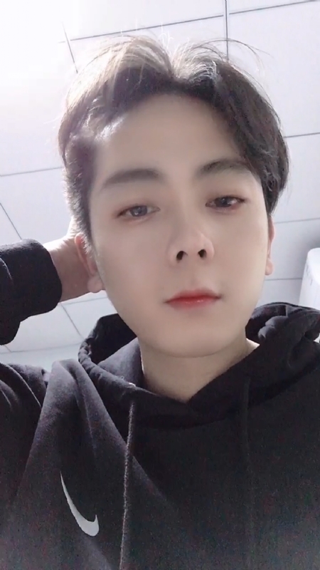 鹤枫的第一张照片--沈阳相亲服务中心