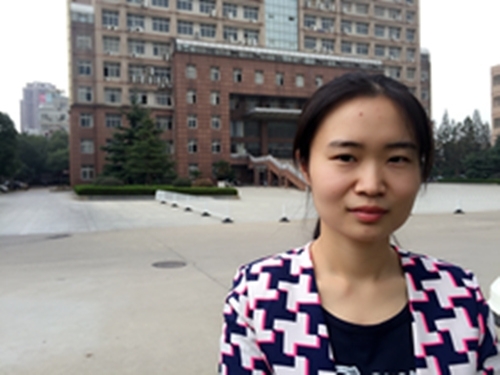 女儿征婚的第一张照片--沈阳相亲服务中心