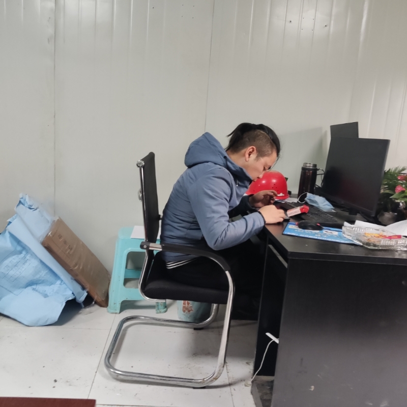 太空舱的第一张照片--沈阳相亲服务中心