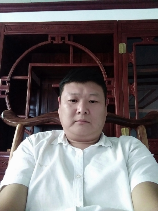 狼图腾的第一张照片--沈阳相亲服务中心