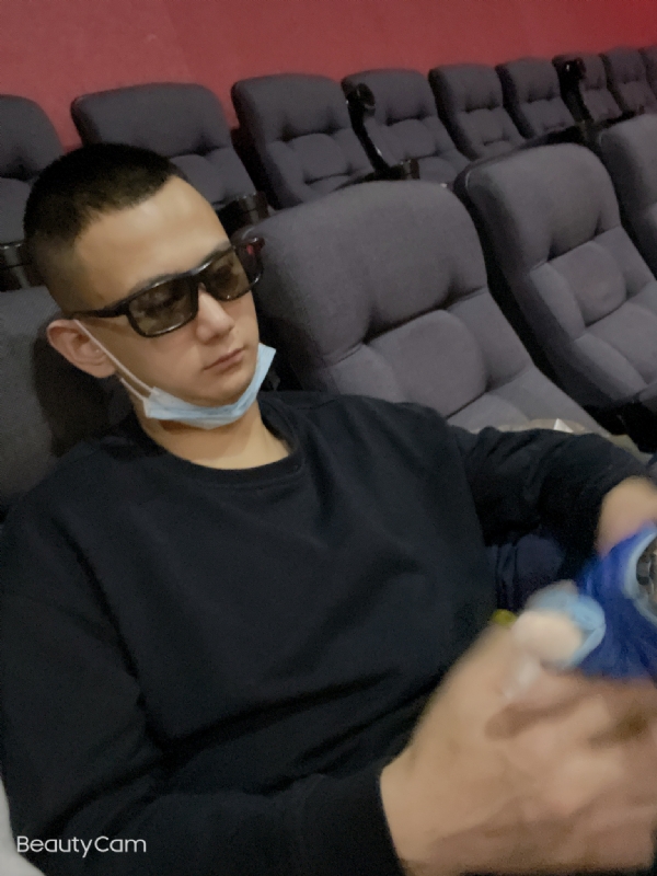 小五的第三张照片--沈阳相亲服务中心