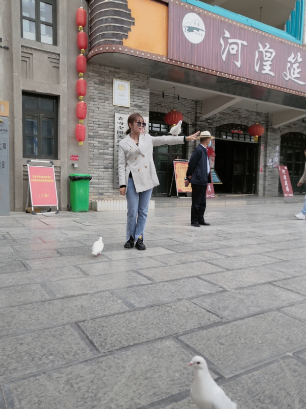 艳艳的第一张照片--沈阳相亲服务中心