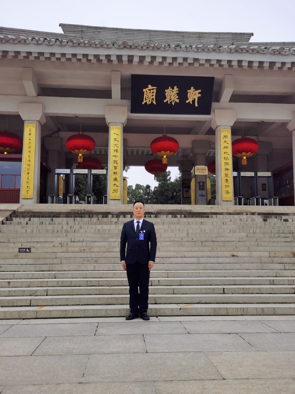 莫待花落空折枝的第二张照片--沈阳相亲服务中心