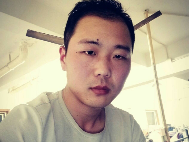 听听那冷雨的第一张照片--沈阳相亲服务中心