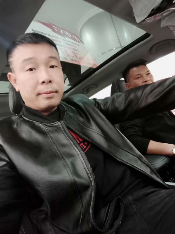 醉红尘的第一张照片--沈阳相亲服务中心