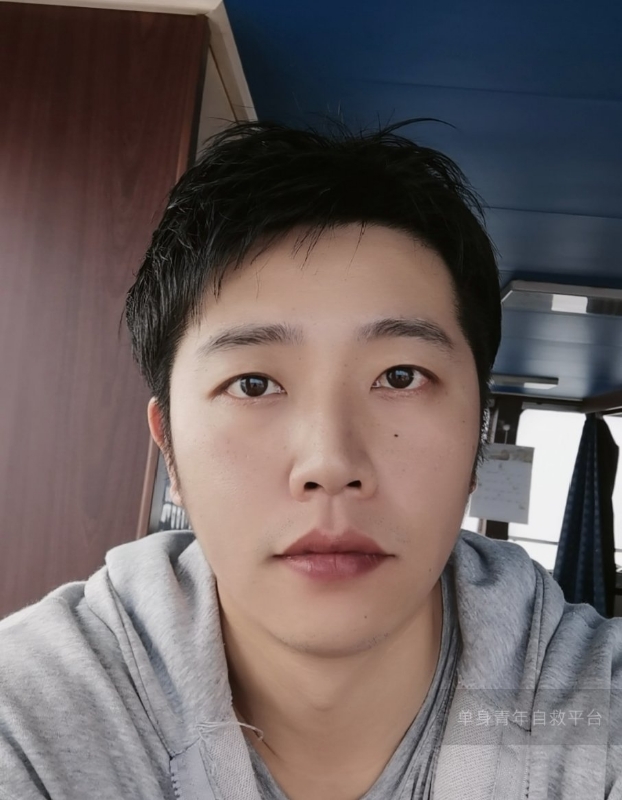 不太帅的男人的第一张照片--沈阳相亲服务中心