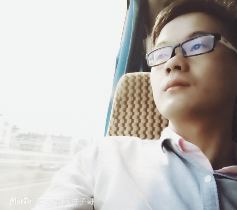 尹骏的第三张照片--沈阳相亲服务中心