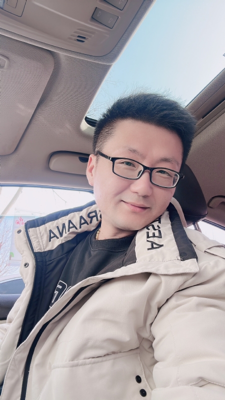 不离不弃的第二张照片--沈阳相亲服务中心