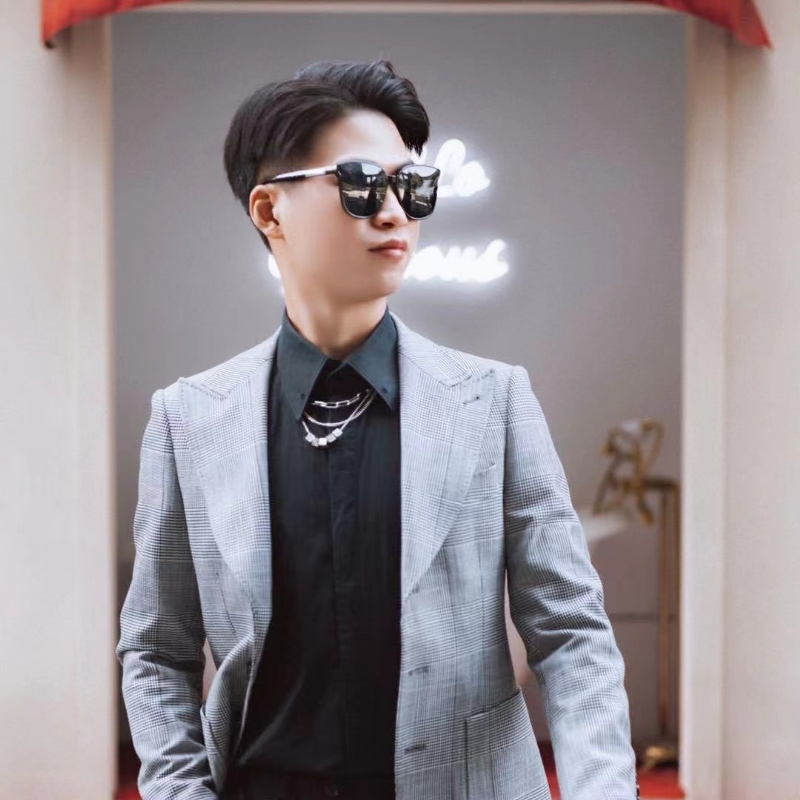 苟逸飞48的第一张照片--沈阳相亲服务中心