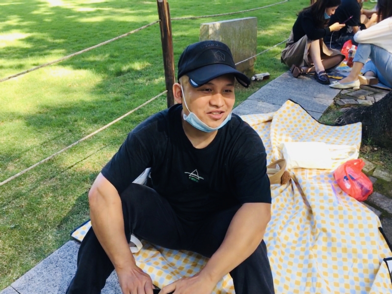 好大一颗石头的第一张照片--沈阳相亲服务中心