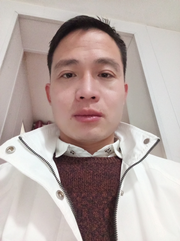 忧伤还是快乐的第一张照片--沈阳相亲服务中心