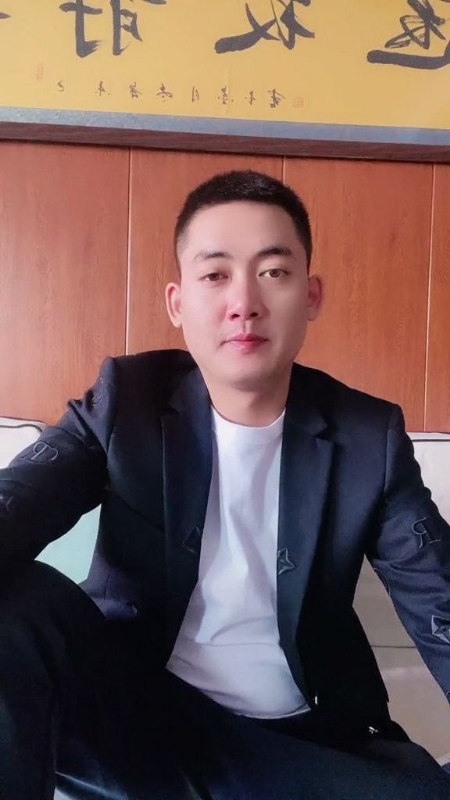 李泽胜的第一张照片--沈阳相亲服务中心