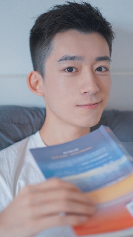 顾飞的第二张照片--沈阳相亲服务中心