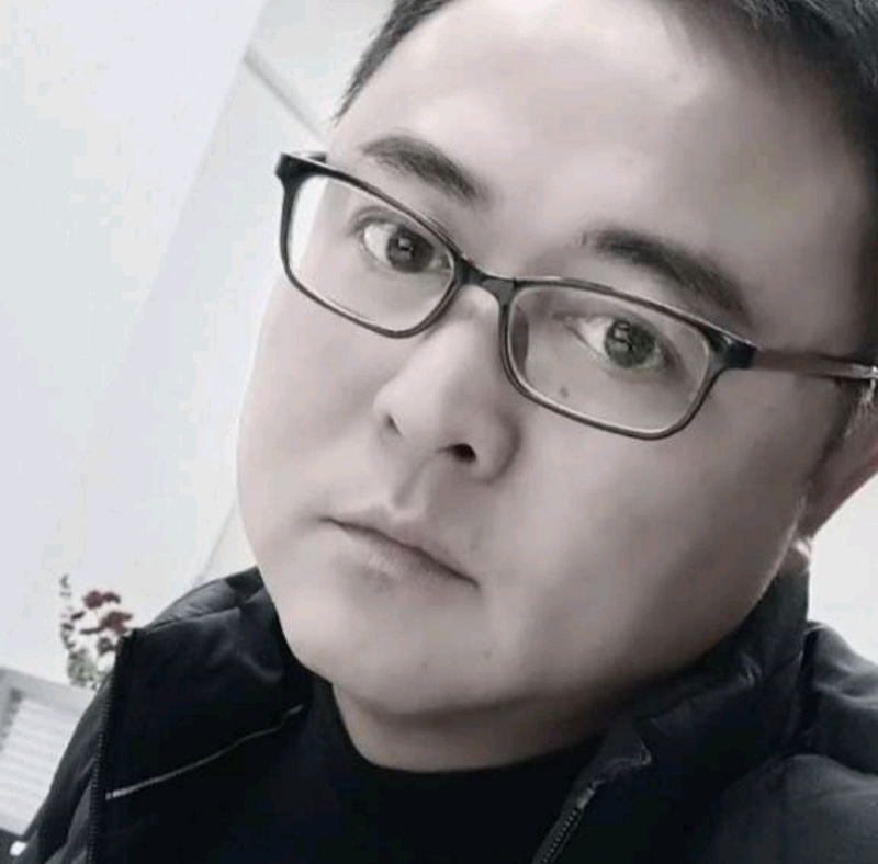 小石头的第一张照片--沈阳相亲服务中心