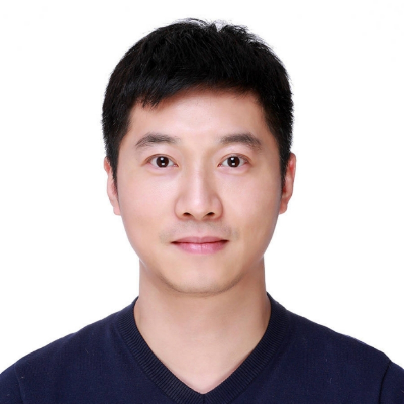 大手牵小手的第一张照片--沈阳相亲服务中心