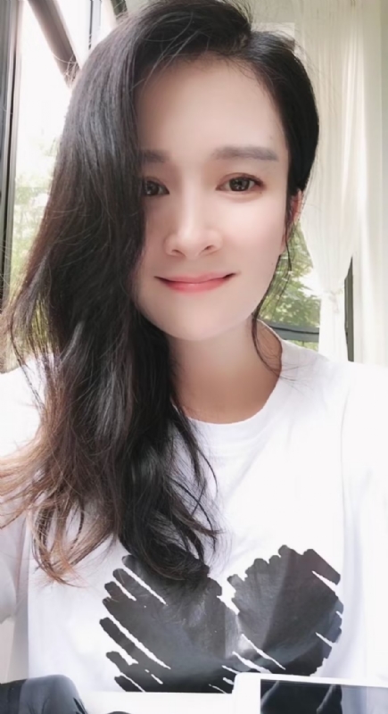 晨曦的第一张照片--沈阳相亲服务中心