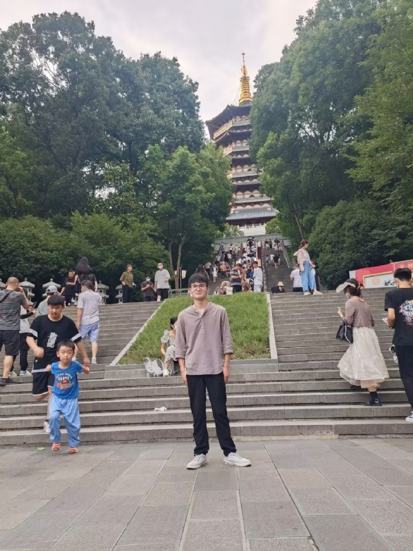 阳光男孩的第二张照片--沈阳相亲服务中心