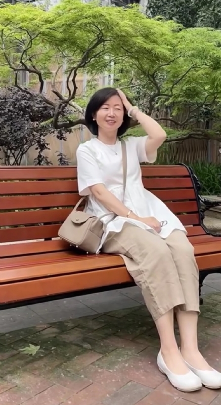 千年老母猪的第四张照片--沈阳相亲服务中心