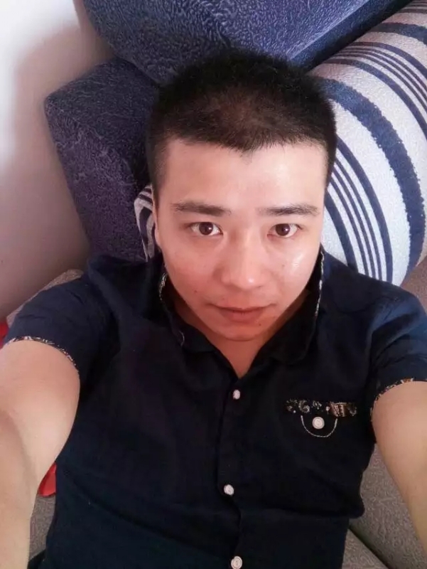 漫步的面包的第一张照片--沈阳相亲服务中心