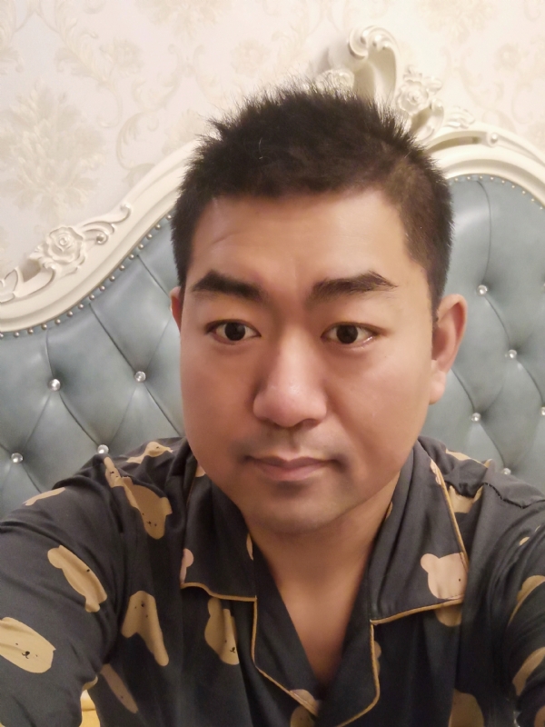 曾经的第一张照片--沈阳相亲服务中心