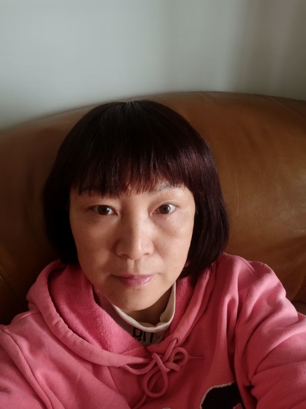 红玫瑰的第一张照片--沈阳相亲服务中心