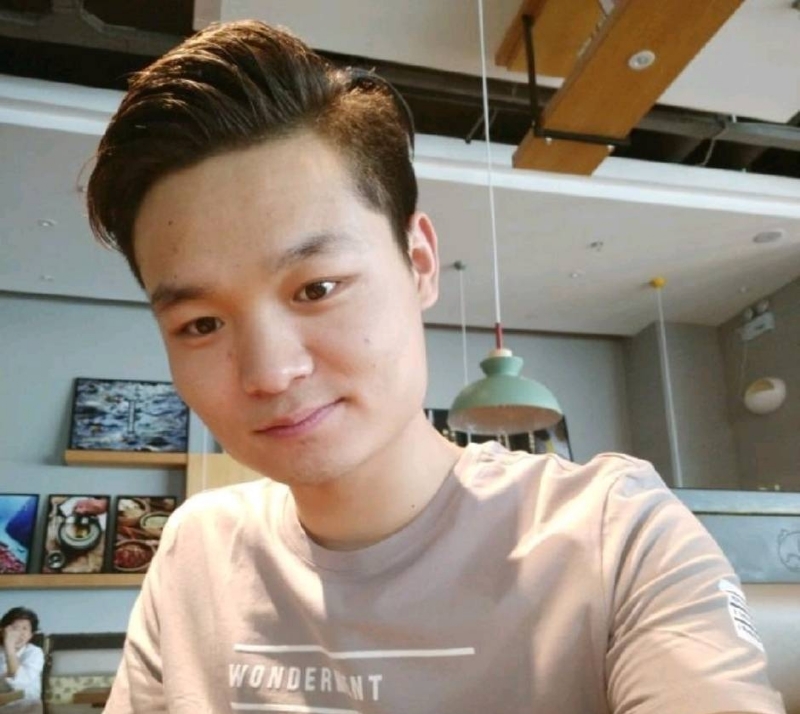 裴海洋的第一张照片--沈阳相亲服务中心