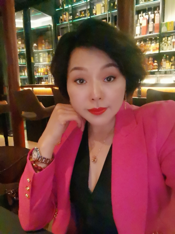 feng的第一张照片--沈阳相亲服务中心