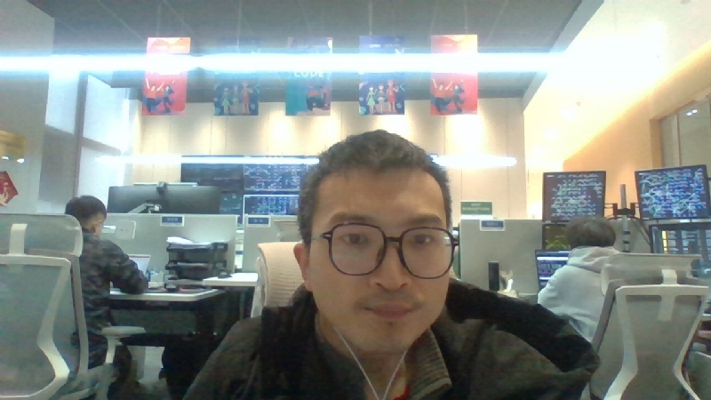 飞翔的蜻蜓的第一张照片--沈阳相亲服务中心