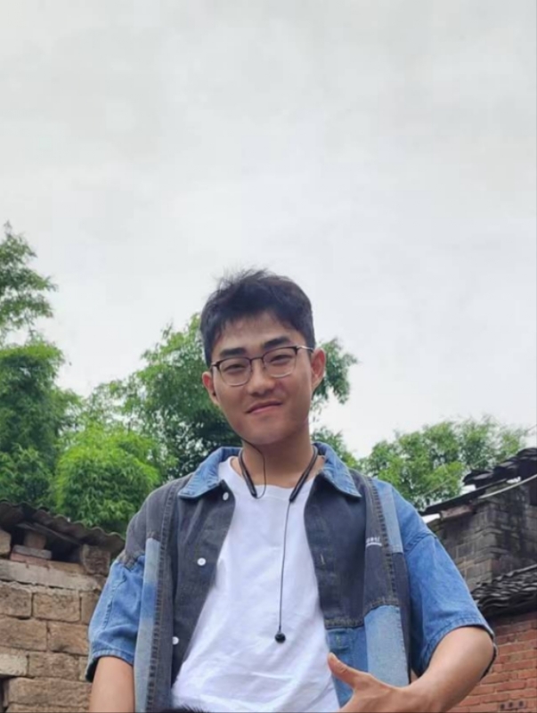 越努力越幸运的第一张照片--沈阳相亲服务中心