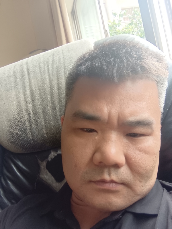 路人的第一张照片--沈阳相亲服务中心