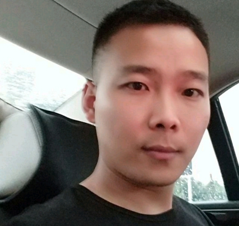 李先生的第二张照片--沈阳相亲服务中心