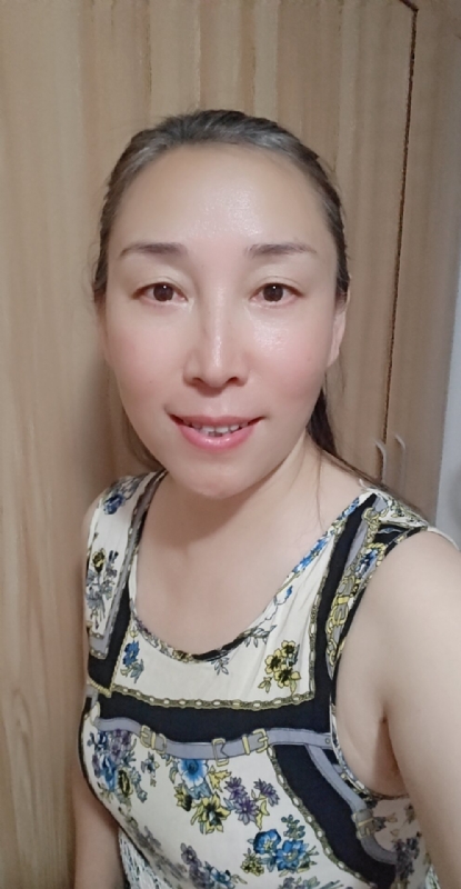 晓琴的第二张照片--沈阳相亲服务中心